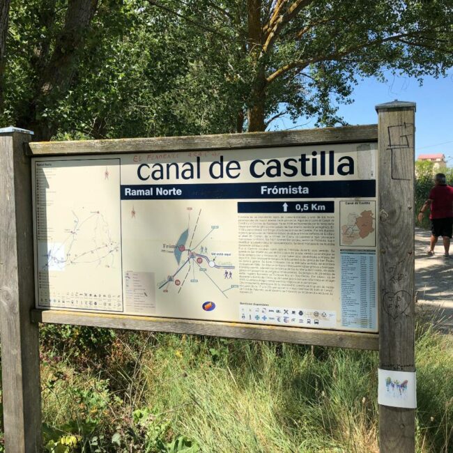 Hinweisschild am Canal de Castilla